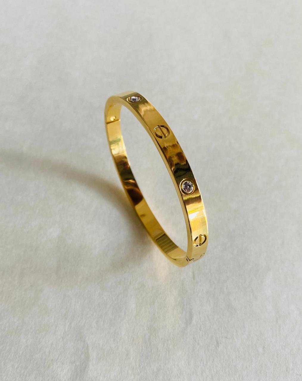 THE LOVE BANGLE WITH 6 STONES – 6MM