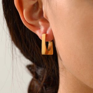 FUNKY DAINTY EARRINGS
